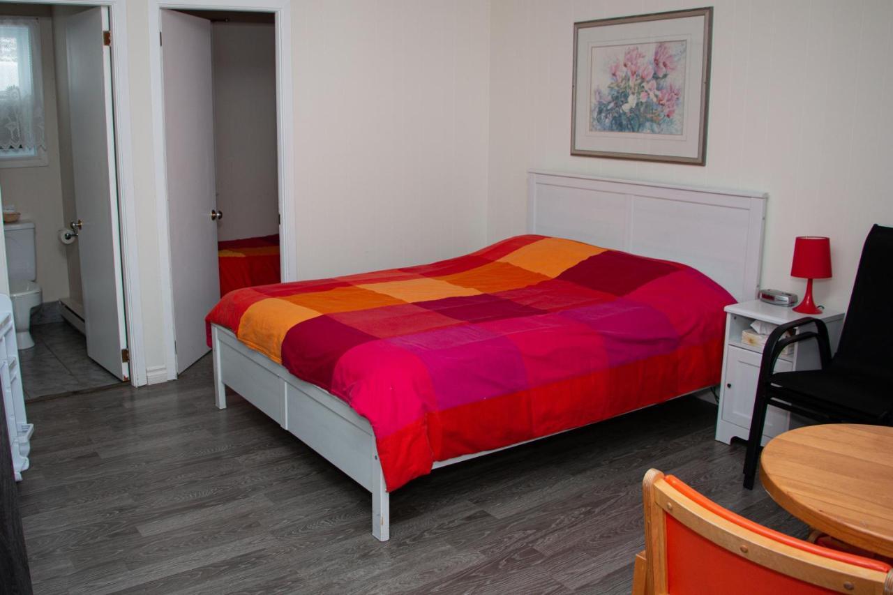 Motel De La